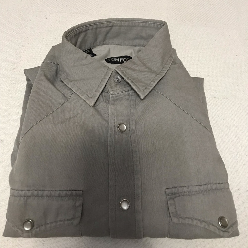 Men long sleeve shirt